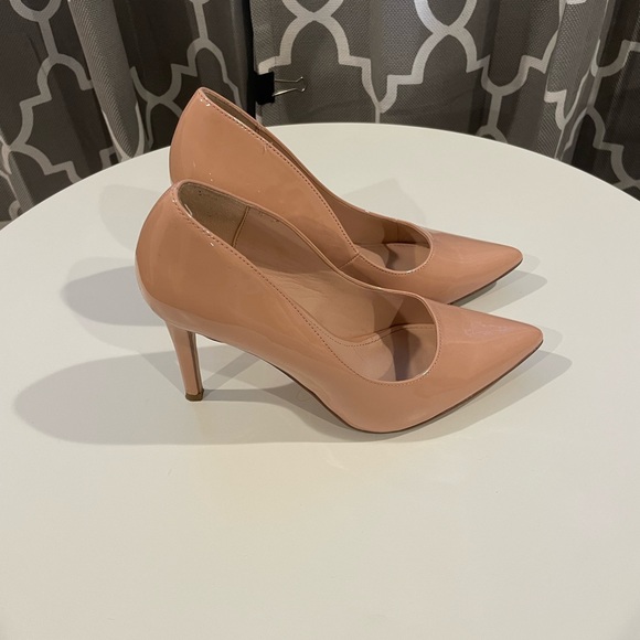 Lauren nude heels size 8 - Picture 1 of 3